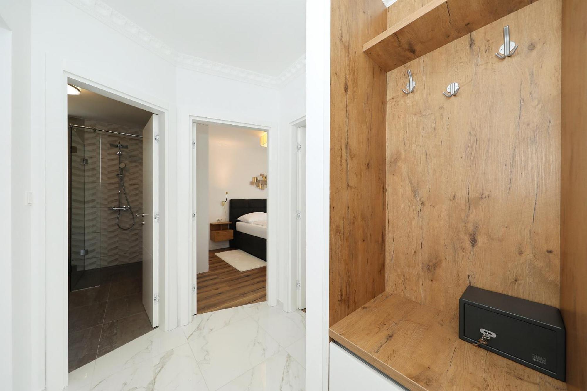 Villa Tin Apartments Tribanj-Kruscica Exterior photo